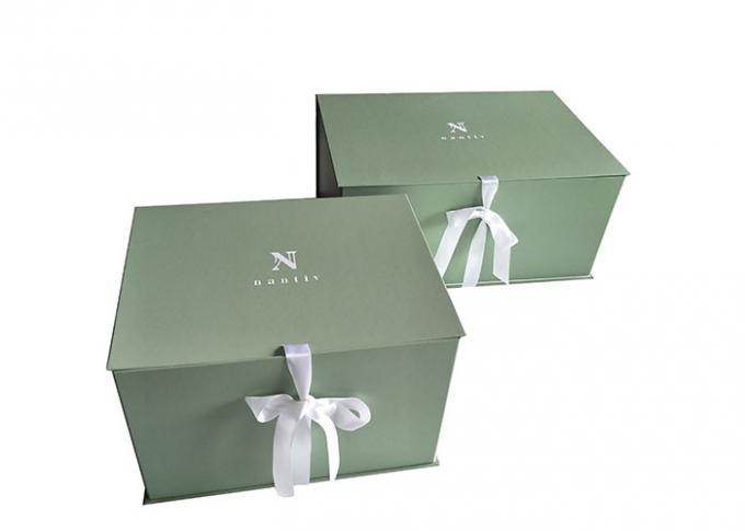 Luz - caixa de presente de papel dobrável verde empilhável para presentes de empacotamento da roupa