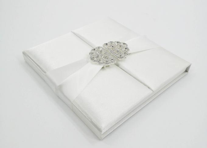 Convite de seda branco elegante do casamento da caixa de presente do presente do cartão com curva/curvatura