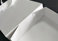 Fechamento lustroso branco de dobramento da fita da laminação das caixas de presente do cartão do ornamento fornecedor