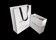 O jumbo que dobra sacos de compras pretos do retalho da fita, leva sacos de papel relativos à promoção fornecedor