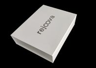 Inserção de prata gravada da espuma das caixas de presente 30 * 25 * 8cm Spong do cartão do logotipo fornecedor