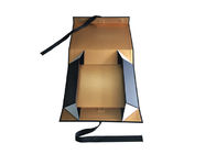 Preto matte de empacotamento de dobramento da caixa do logotipo quente do ouro da folha para a roupa interior fornecedor