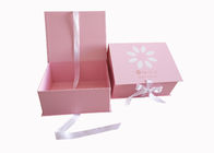Cosmético cor-de-rosa do cartão que empacota o fechamento dobrável da fita das caixas de presente para cuidados com a pele fornecedor