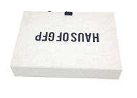 Da caixa de presente magnética do fechamento da fita transporte fácil de dobramento liso branco para o empacotamento do vestido fornecedor