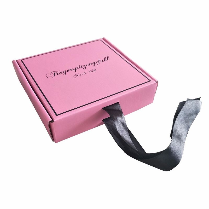 A caixa de presente de papel cor-de-rosa de impressão, 35 x 23 x 9cm corrugou caixas de transporte fornecedor