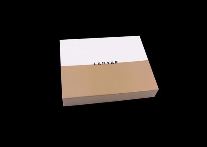 Caixa de cartão de empacotamento dada forma do presente do livro de dobradura com a aleta magnética do fechamento