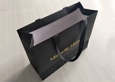 China Delicado resistente imprimido dos sacos de compras boutique de papel preto reciclável fábrica